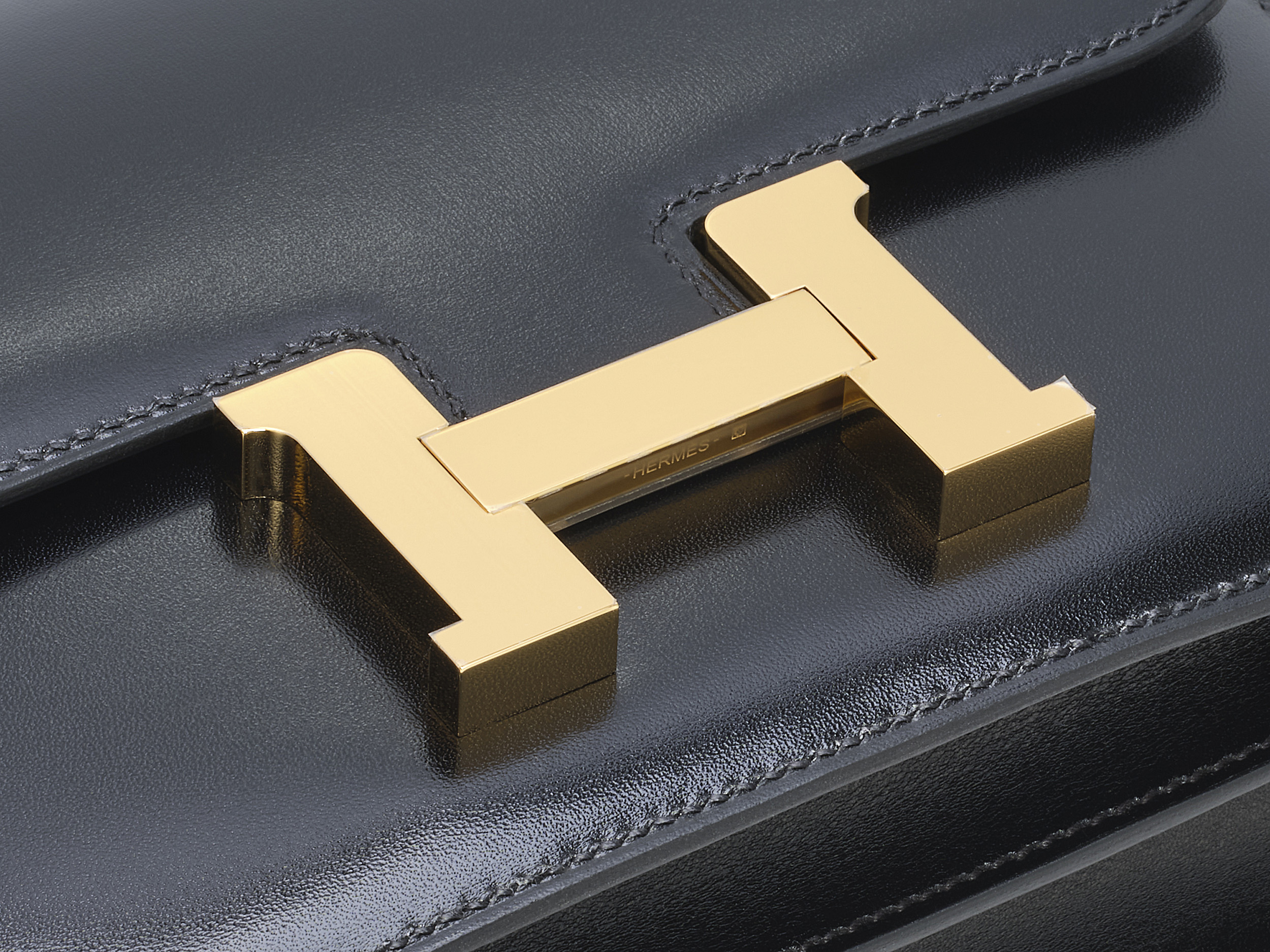 Constance 18 Mini Noir Boxcalf